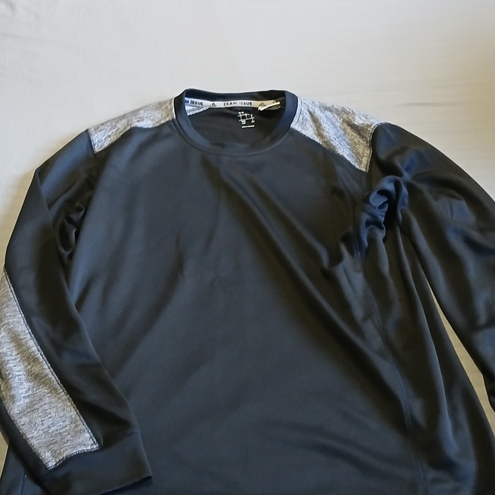 Adidas Team Issue Long Sleeve Sports Performance Swester Black Gray Large Rare